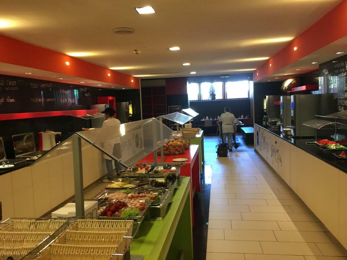 Apartment Zentral Direkt An U-Bahn Station Wien Ngoại thất bức ảnh
